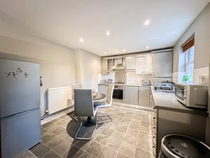 Photo 9- click for photo gallery